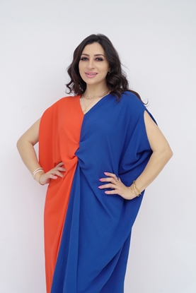 Image de robe avec noeud traditionnel longue bleu et orange